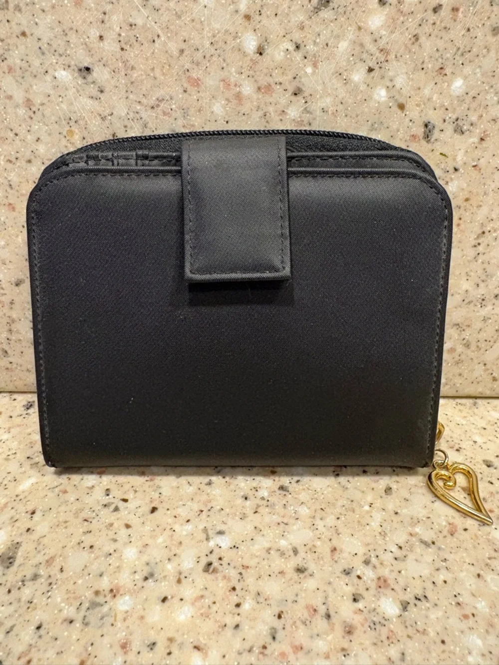 Victoria's Secret Black Nylon Small Zip Around Wallet with Gold Heart Charm Pull - Picture 2 of 6